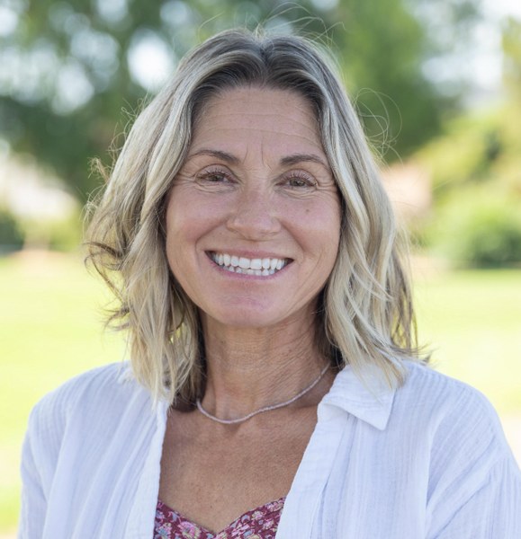 Portrait supplied for Tina Lang